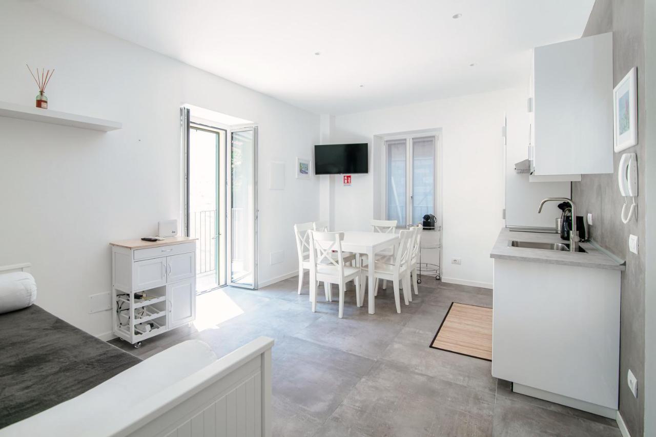 The Bell Tower Apartment - Bellagio Center ภายนอก รูปภาพ